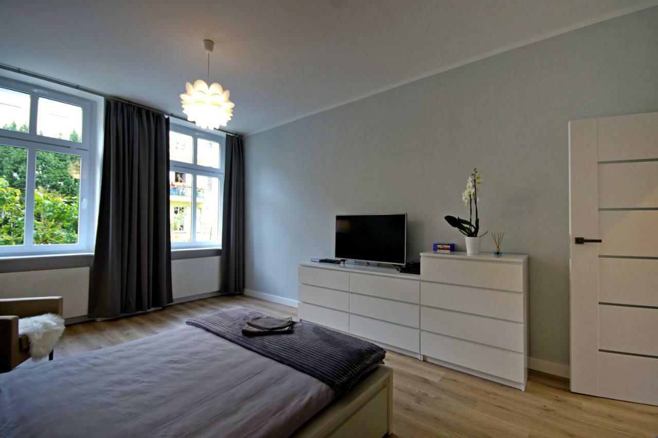 Paderewskiego 12m2 Apartment *
